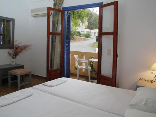Otel Gorgona 3*